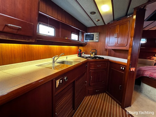 Tayana Trawler  - Pieter Beeldsnijder — foto 35 van 91