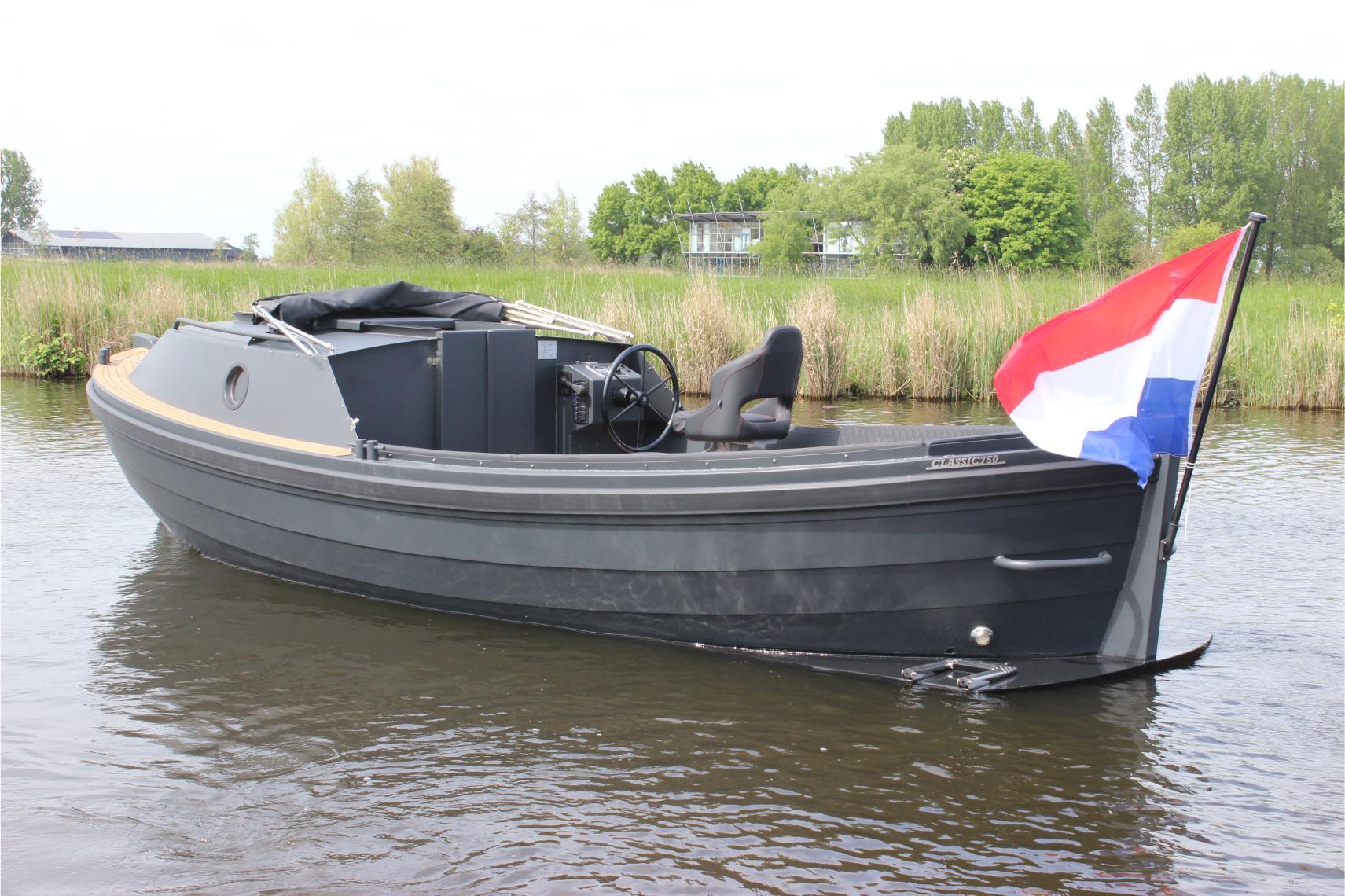 Blackfish Classic 750 — foto 3 van 28