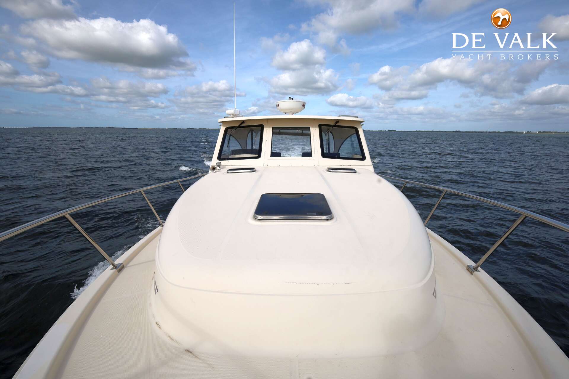 Mainship 34 Rumrunner II — foto 11 van 41