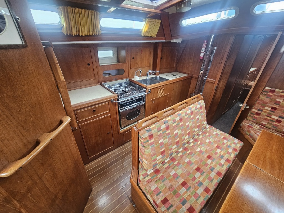 Trident Marine Warrior 38 — foto 5 van 30
