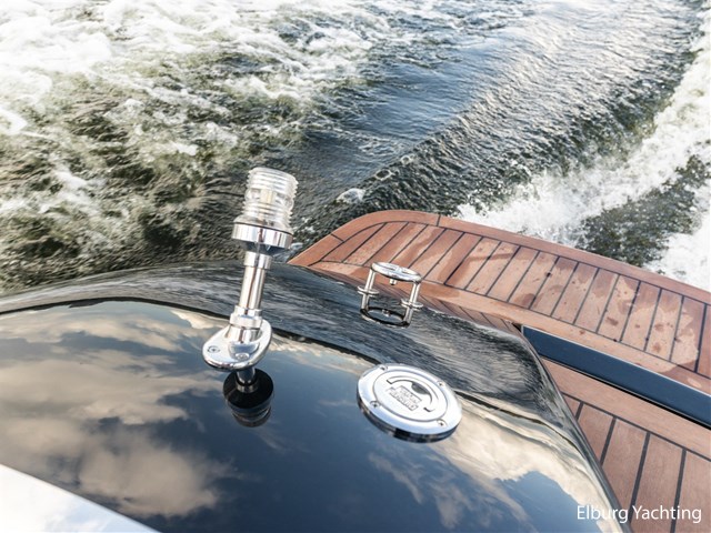 Waterspoor 717 Aviator — foto 31 van 48