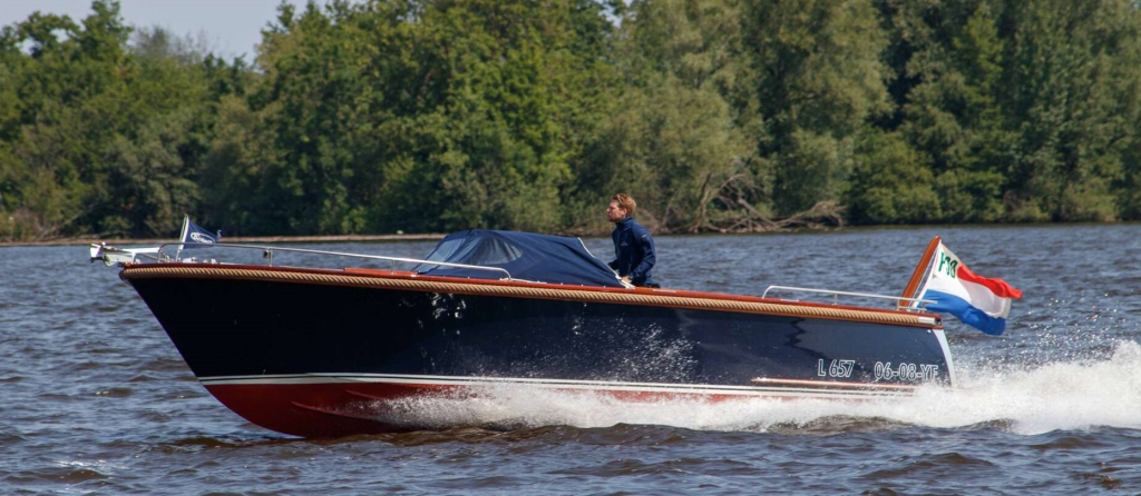 Beaver 900 — foto 10 van 14