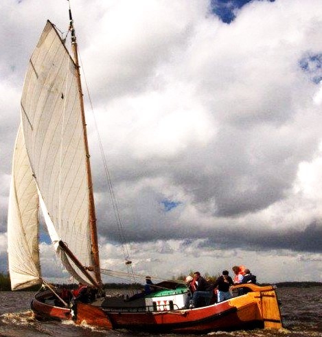 Skutsje 15.87 Meter Familieschip Nieuwe Vraagprijs — foto 42 van 44