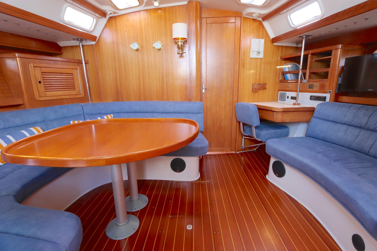 Catalina 42 MK II — foto 10 van 81