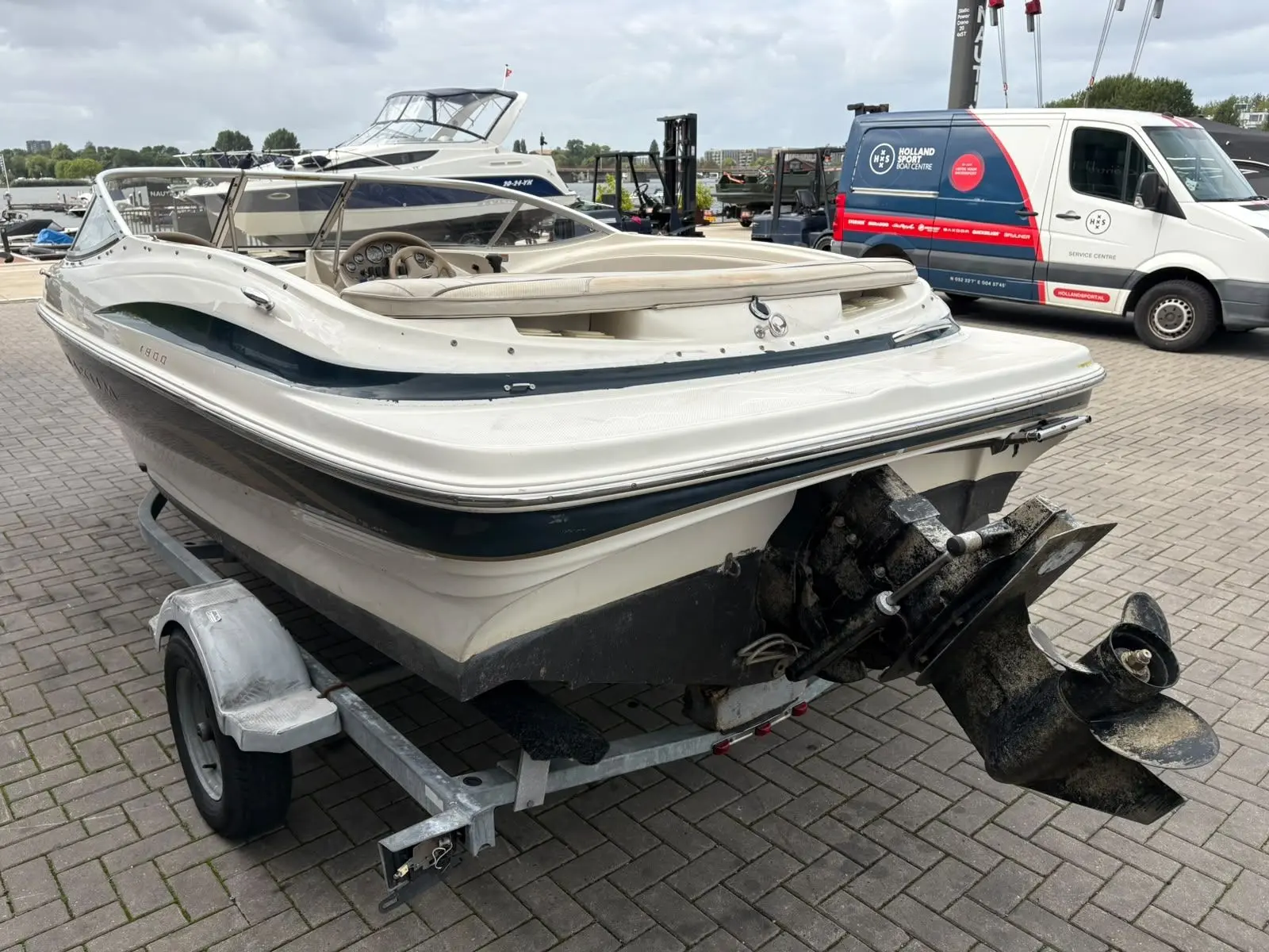 Maxum 1800 SR (2002) — foto 4 van 19