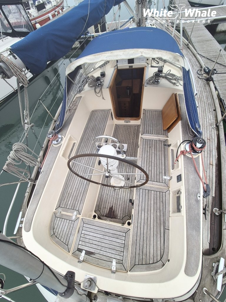 Hallberg-Rassy 34 — foto 9 van 26
