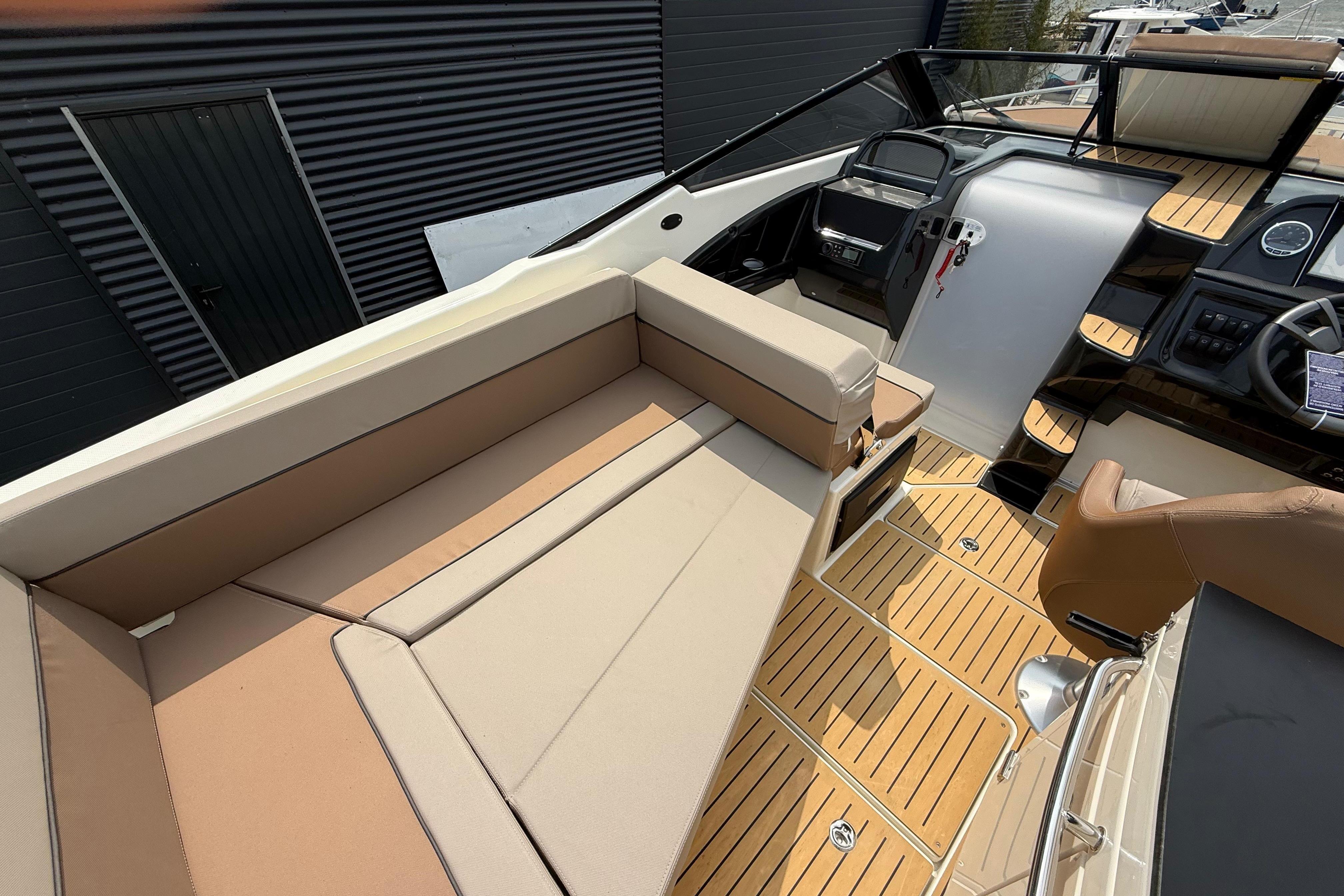 Quicksilver Activ 755 Cruiser — foto 10 van 27