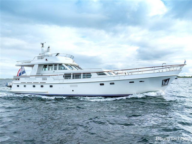 Moonen 68 - Flybridge — foto 1 van 100