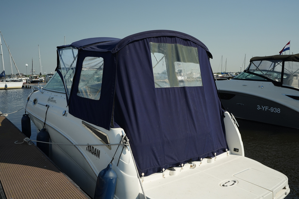 Sea Ray 255 Sundancer — foto 7 van 53