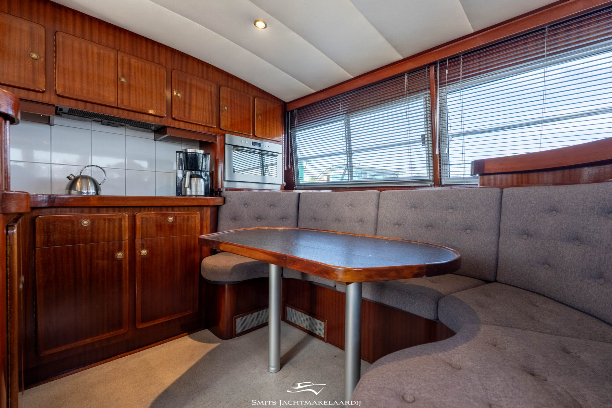 Van der Valk Valk Vitesse 54 Stabilizers — foto 25 van 98