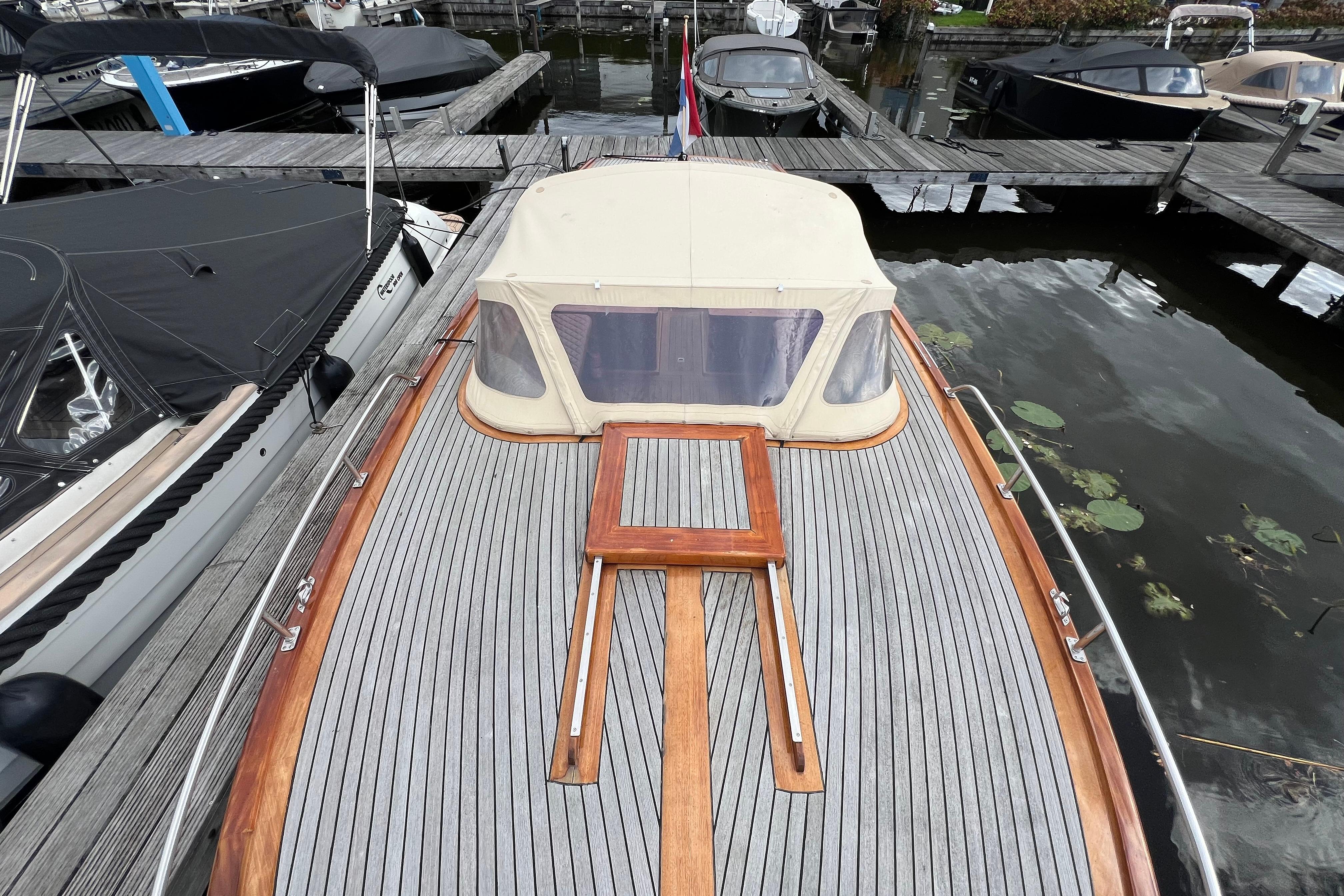 Beaver Yachts 28 Picknick Lounge — foto 14 van 26