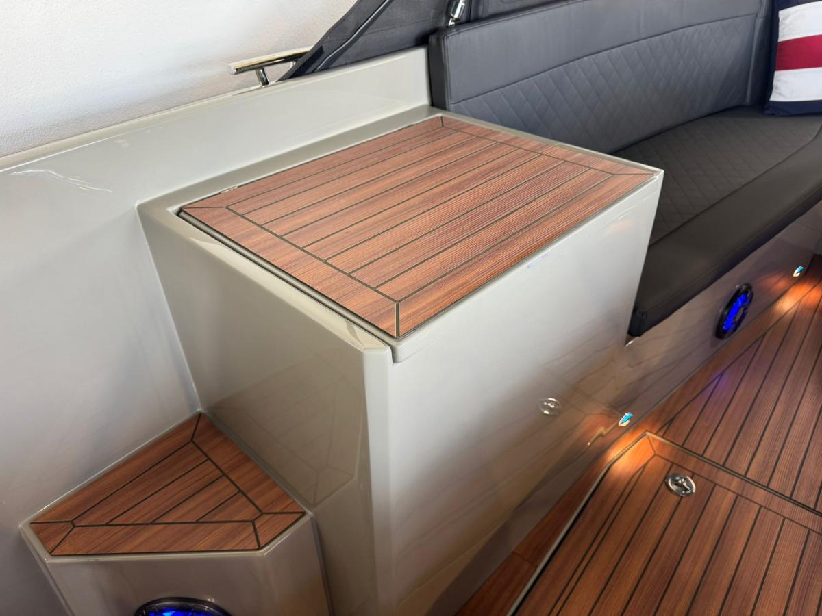 Maxima 680 Sport Lounge — foto 12 van 28