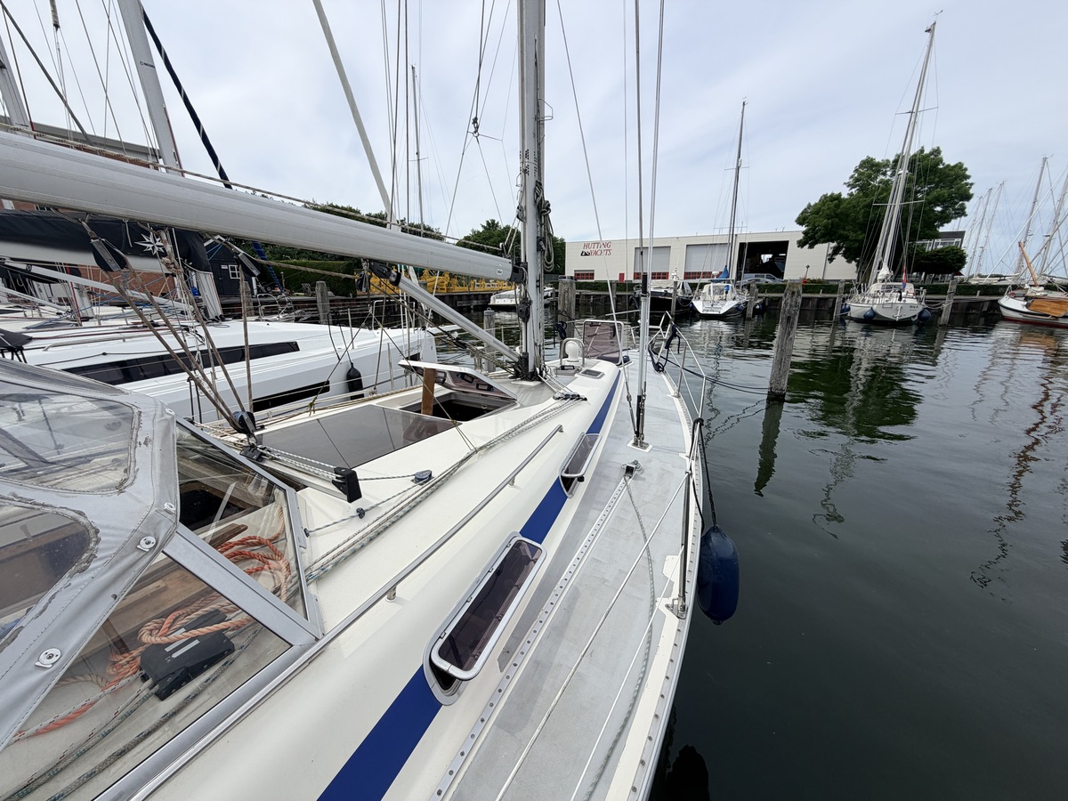 Bavaria Yachtbau GmbH Bavaria Yachts 350 Lagoon — foto 7 van 12