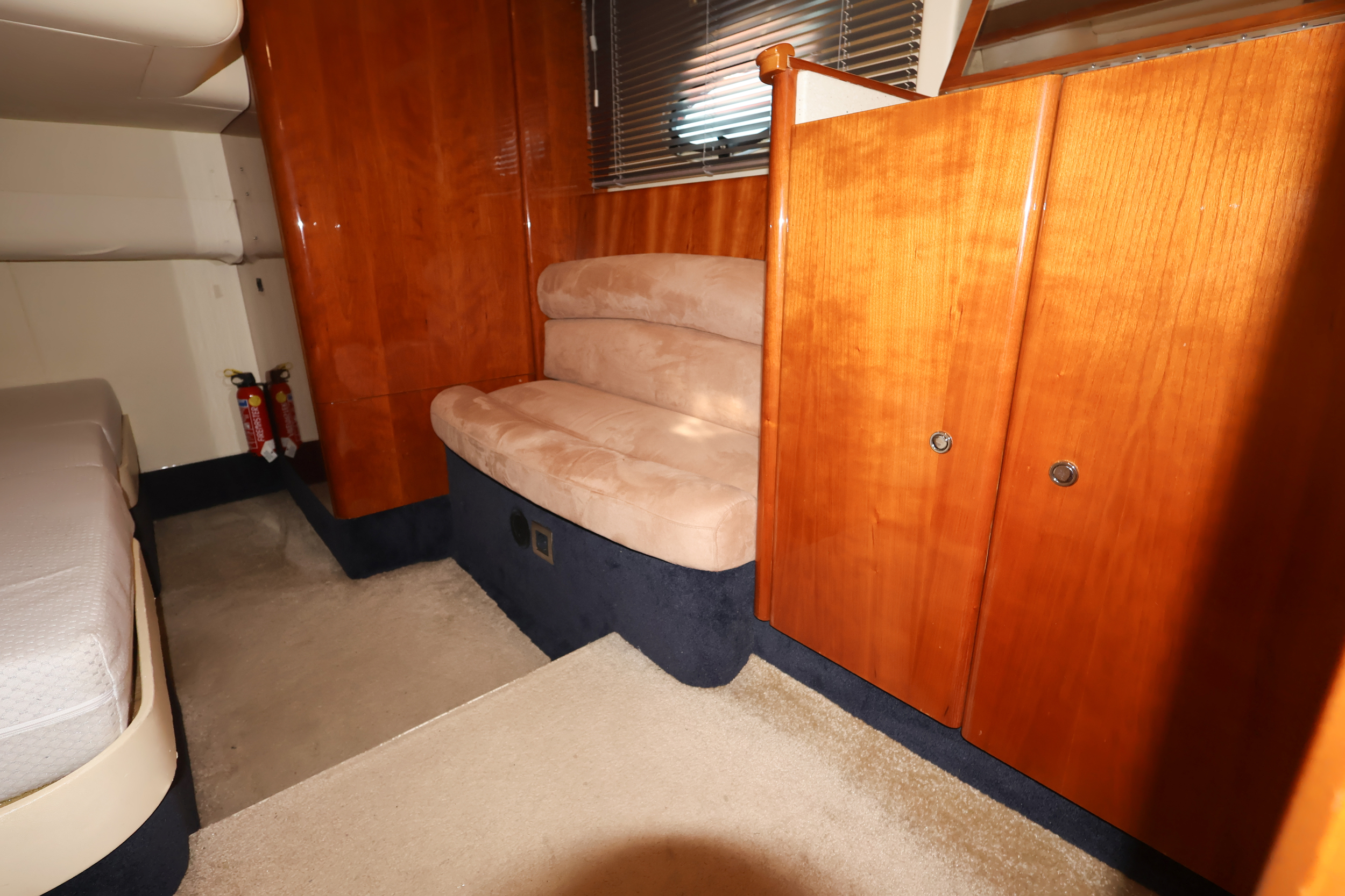 Princess V42 — foto 39 van 42