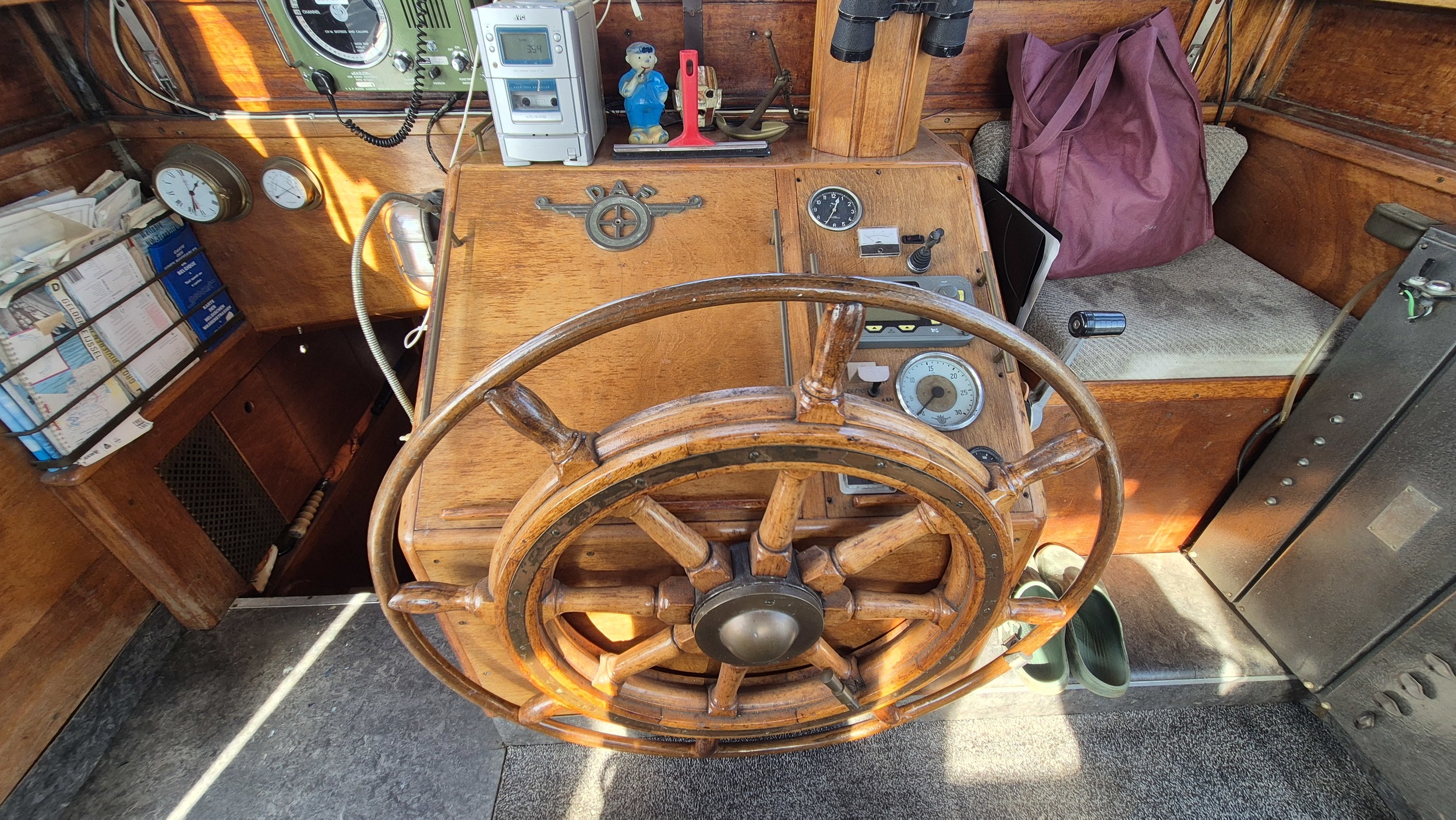 Motorbokschip 20.58 — foto 69 van 95