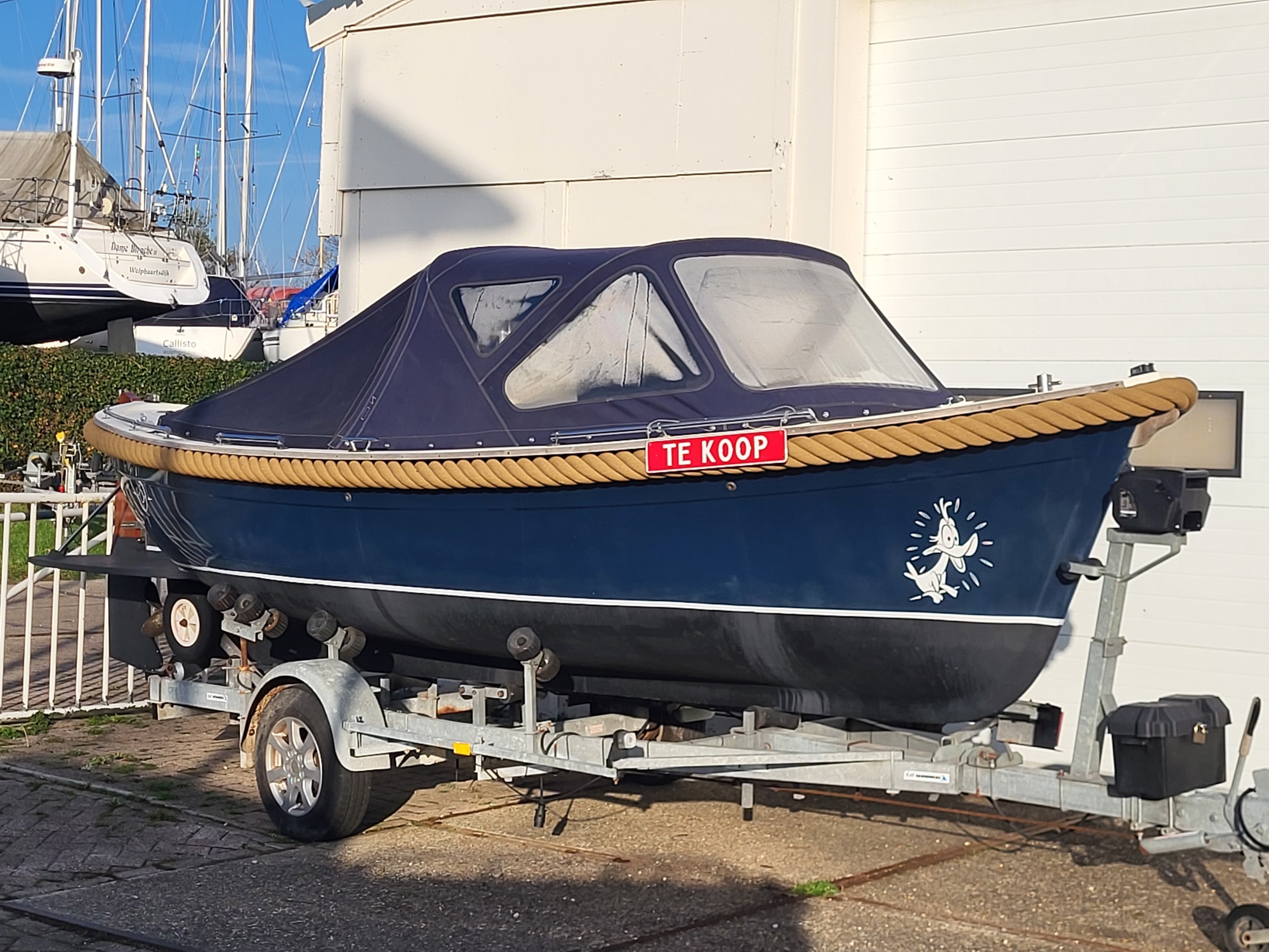 Degelijke Zuidschor 625 Diesel Inboard Sloep Navy incl. Kalf Trailer
