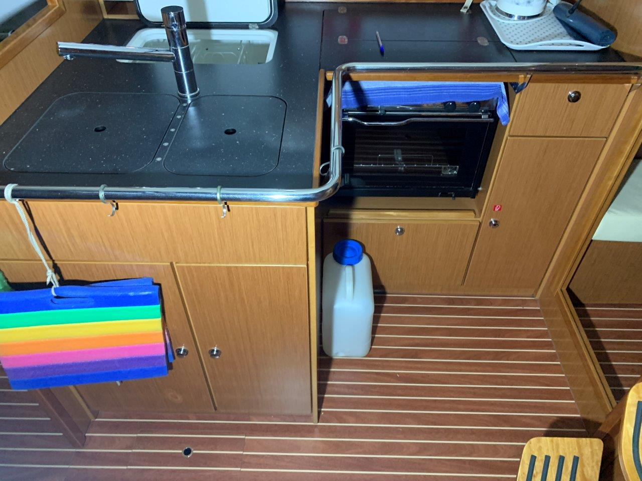 Bavaria Cruiser 36 — foto 14 van 50