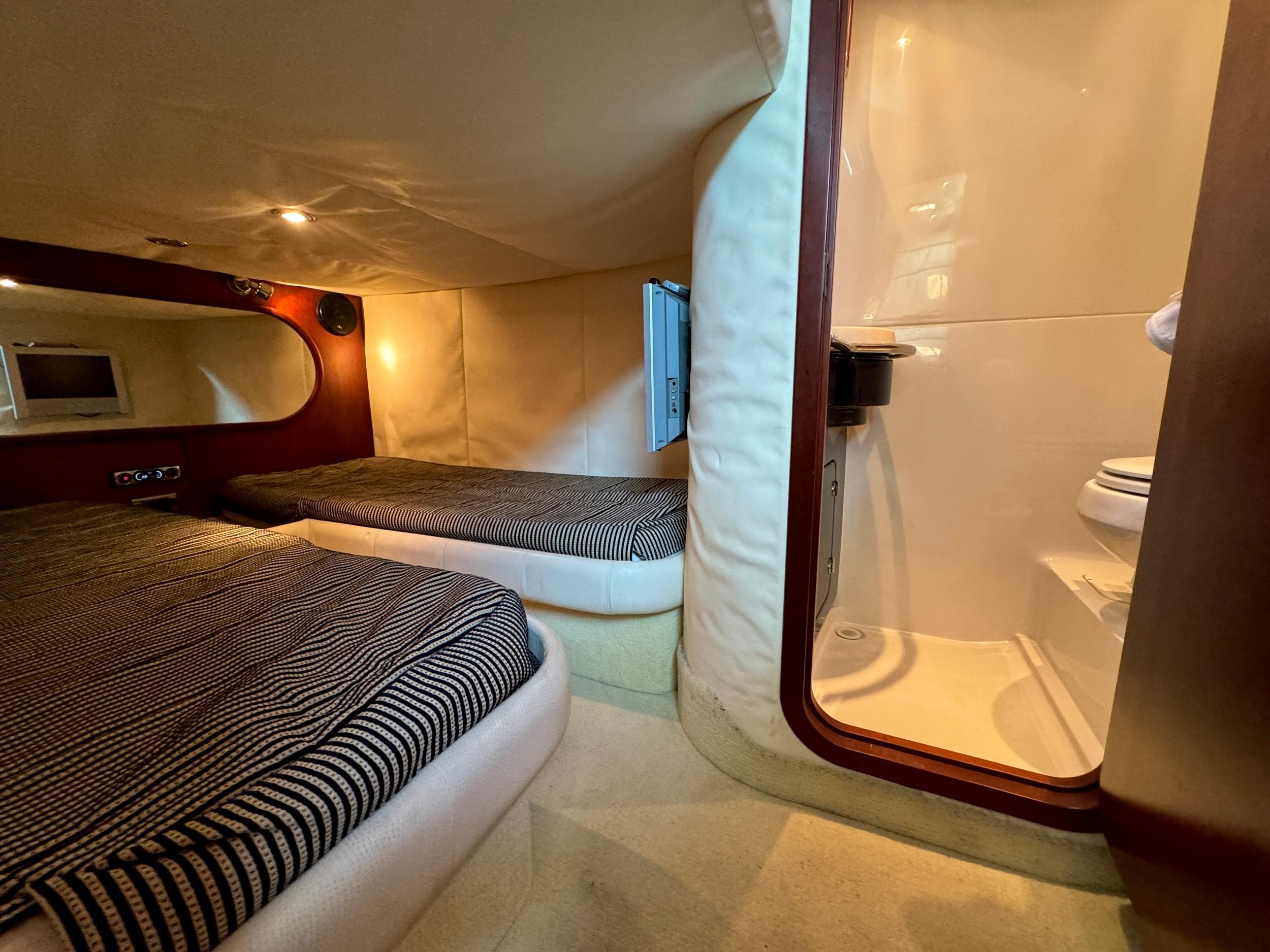 Chris-Craft Roamer 40 Lobster — foto 37 van 67