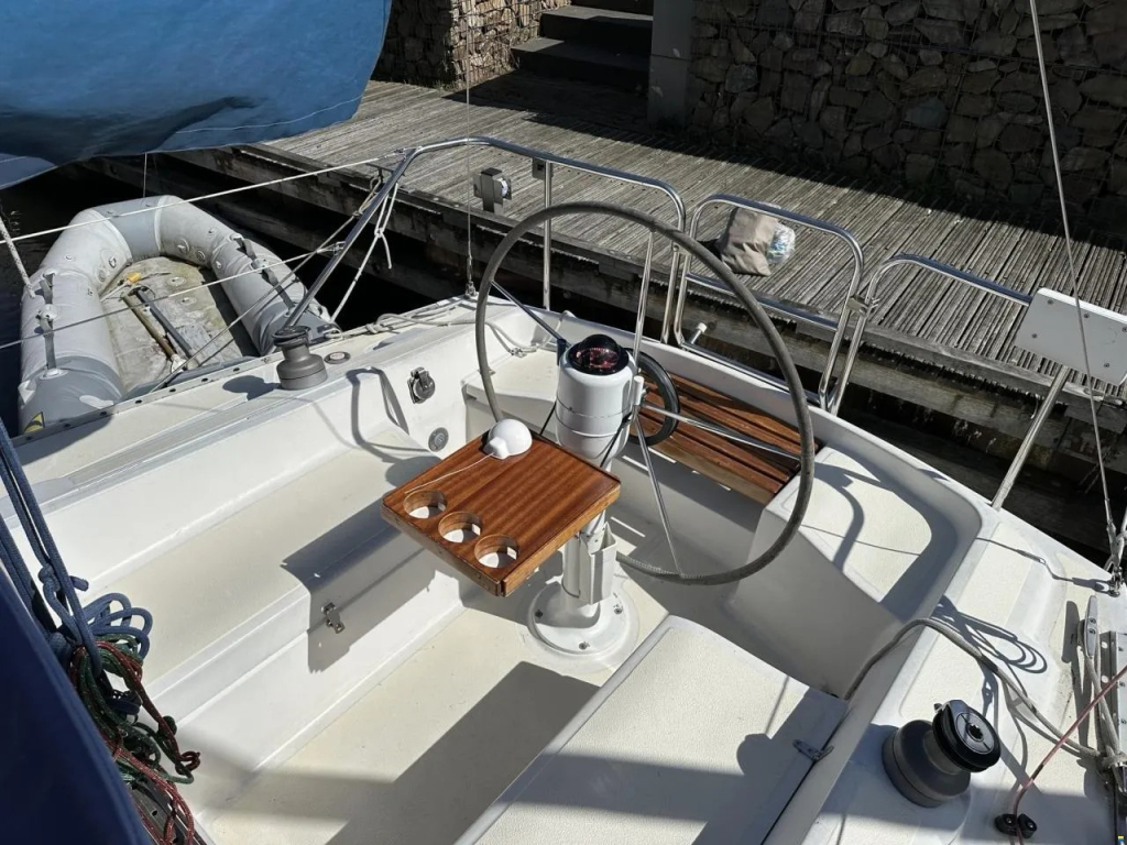 Hunter 28.5 — foto 5 van 44