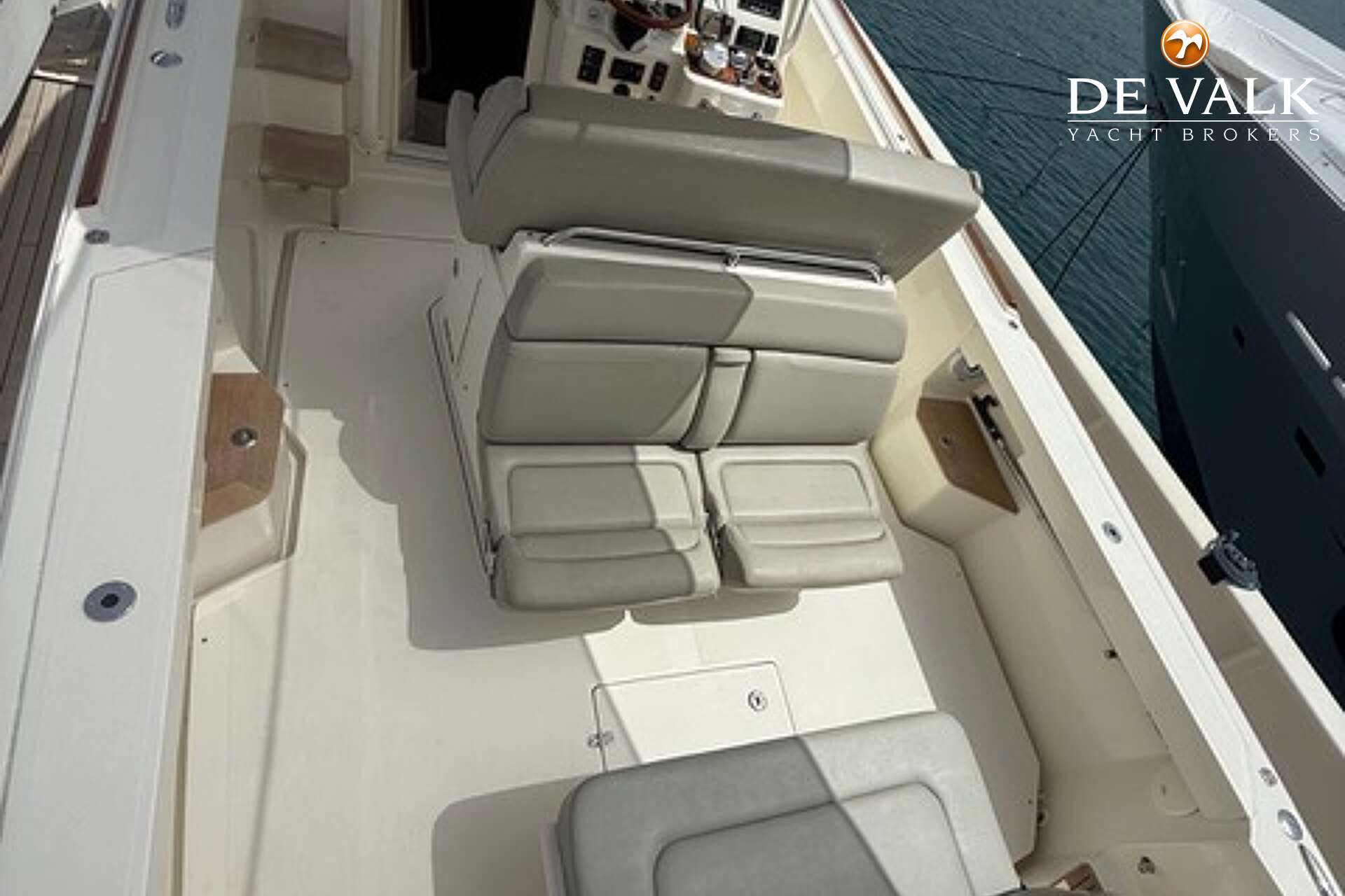 Hunt Surfhunter 33 — foto 10 van 15