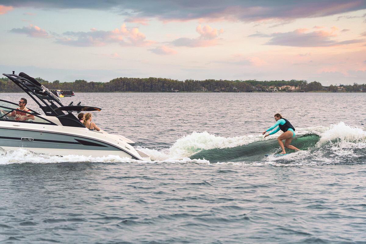 Sea Ray SDX 270 Surf — foto 13 van 43