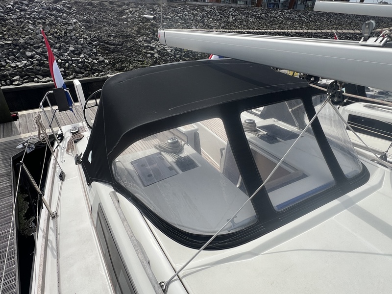 Dufour 360 GL — foto 30 van 45