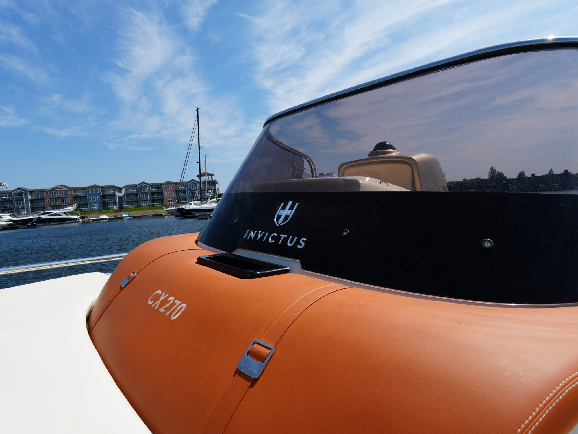 Invictus 270 CX — foto 34 van 38