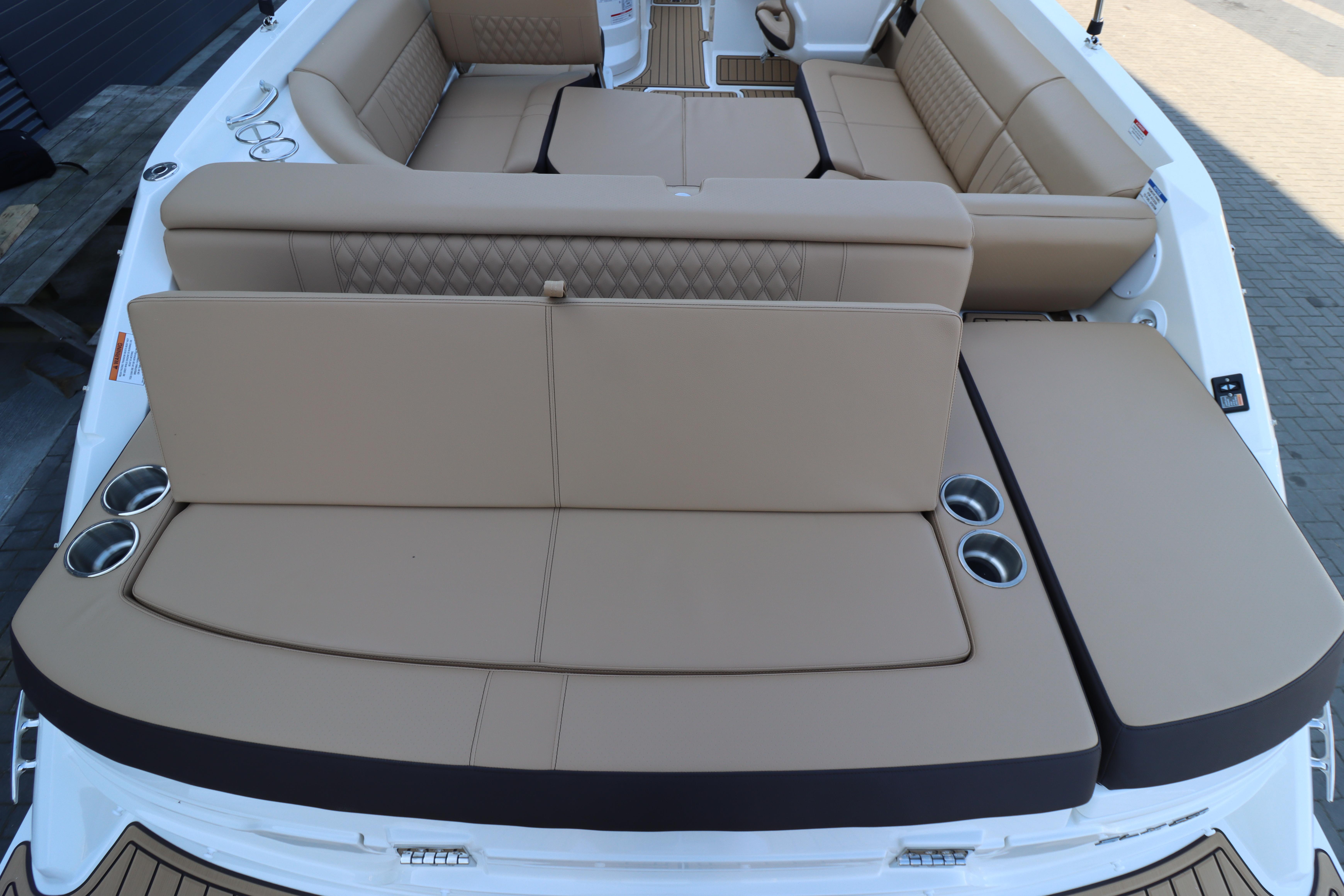 Sea Ray SLX 250 — foto 38 van 39