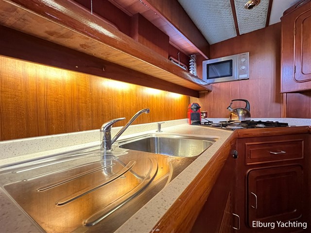 Tayana Trawler  - Pieter Beeldsnijder — foto 36 van 91
