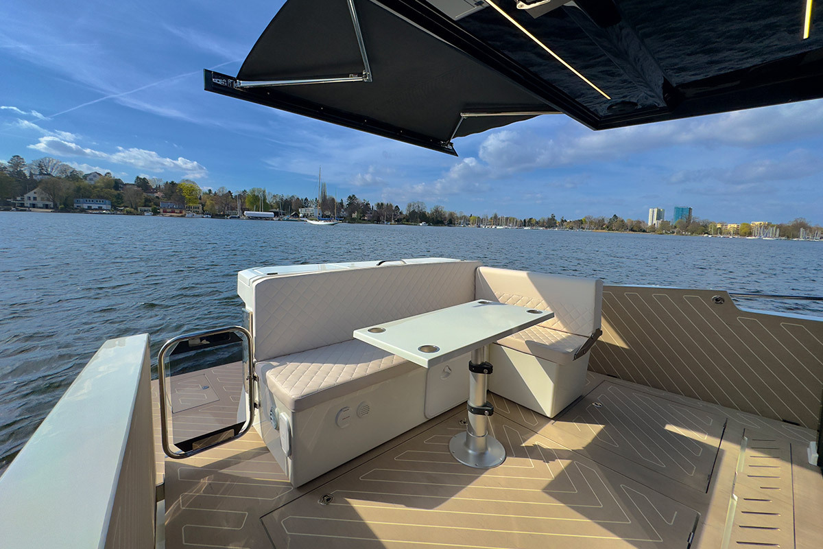Cobra Yachts Gran Maestro 43 — foto 8 van 12