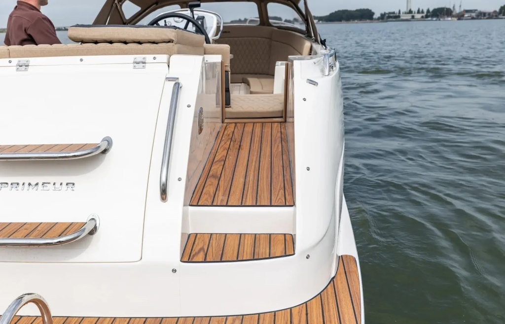 Primeur  705 tender & ZONDAGS GEOPEND — foto 2 van 24