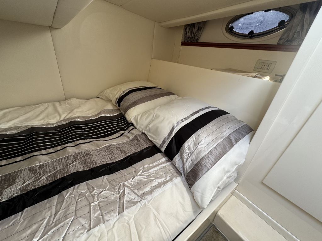 Pershing 37 — foto 20 van 42