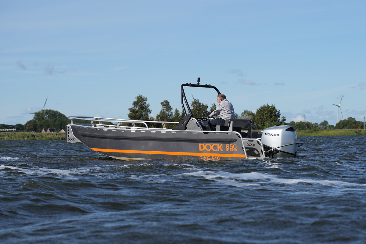 Dock Steel 650 — foto 4 van 37