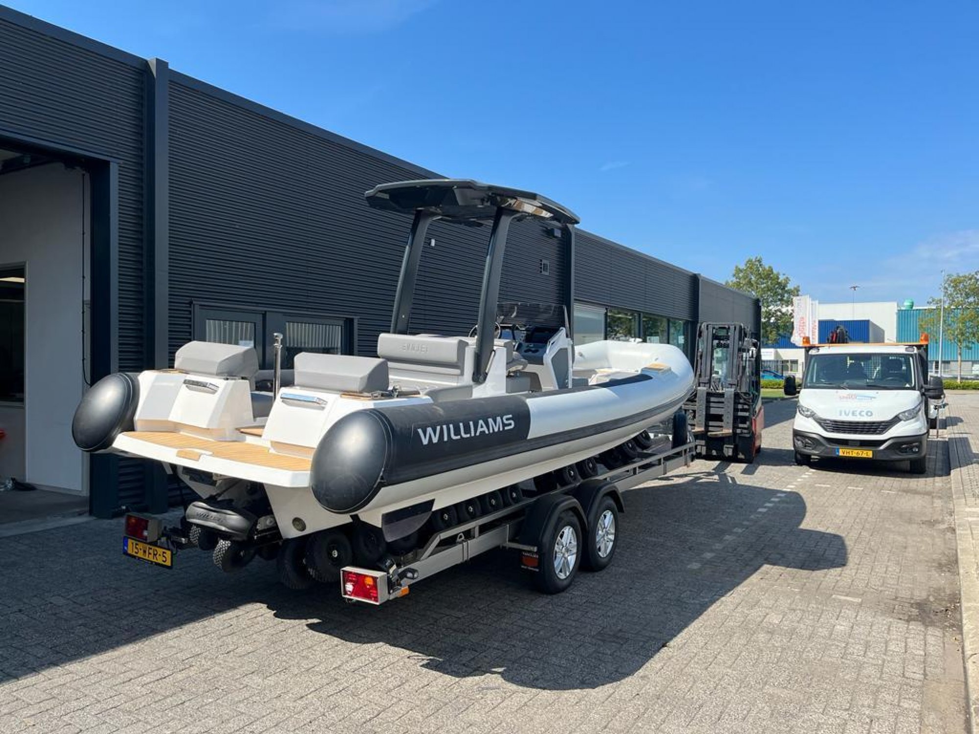 Williams Jettenders. YACHTING - Kriesels Shipbroker — foto 5 van 5