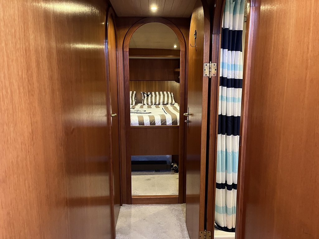 Blauwe Hand Trawler 1400 — foto 20 van 39
