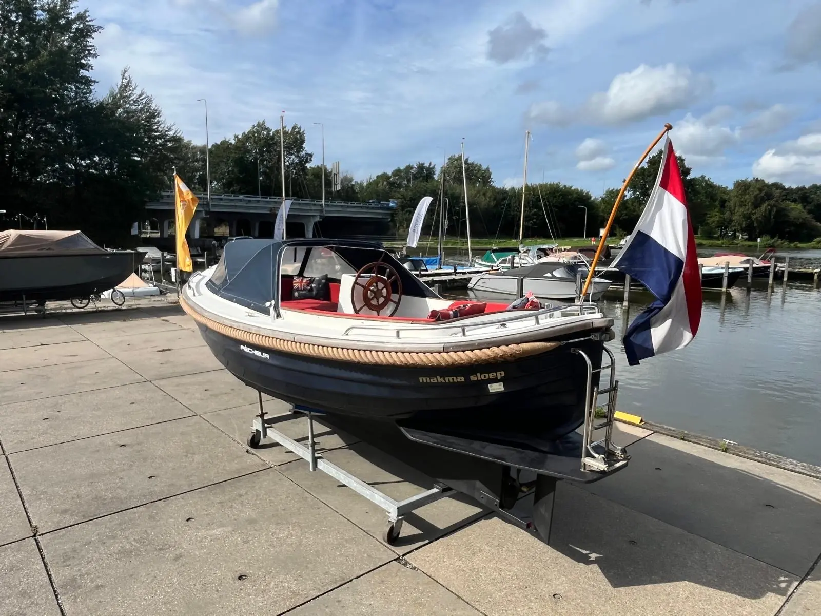 Makma pecheur Yanmar 29pk koopje € 14.950,- — foto 5 van 25