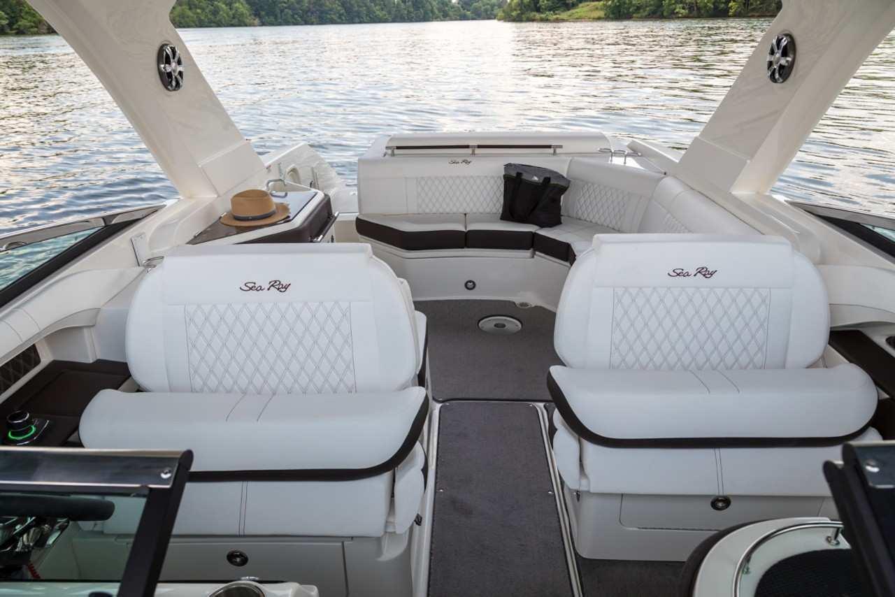 Sea Ray SLX 310 — foto 4 van 10