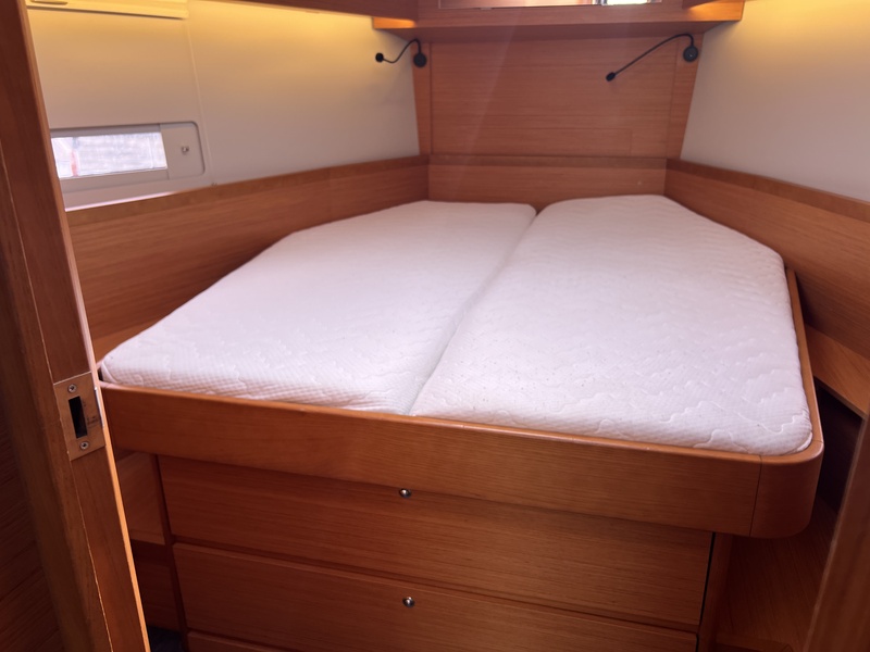 Dufour 430 GL — foto 5 van 63