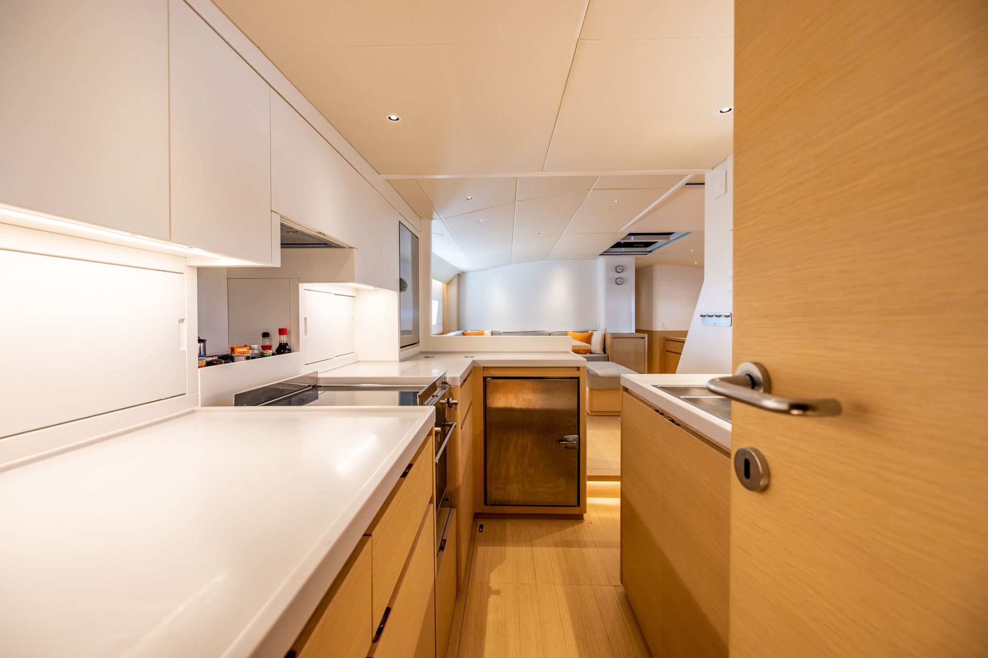 Maxi Dolphin 75 - "by Mills Design" — foto 3 van 12