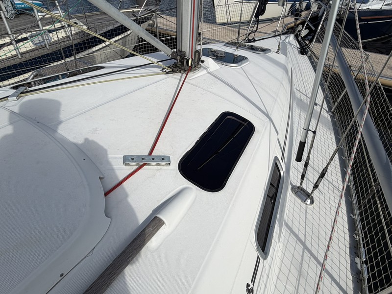 Beneteau Oceanis 321 — foto 33 van 48