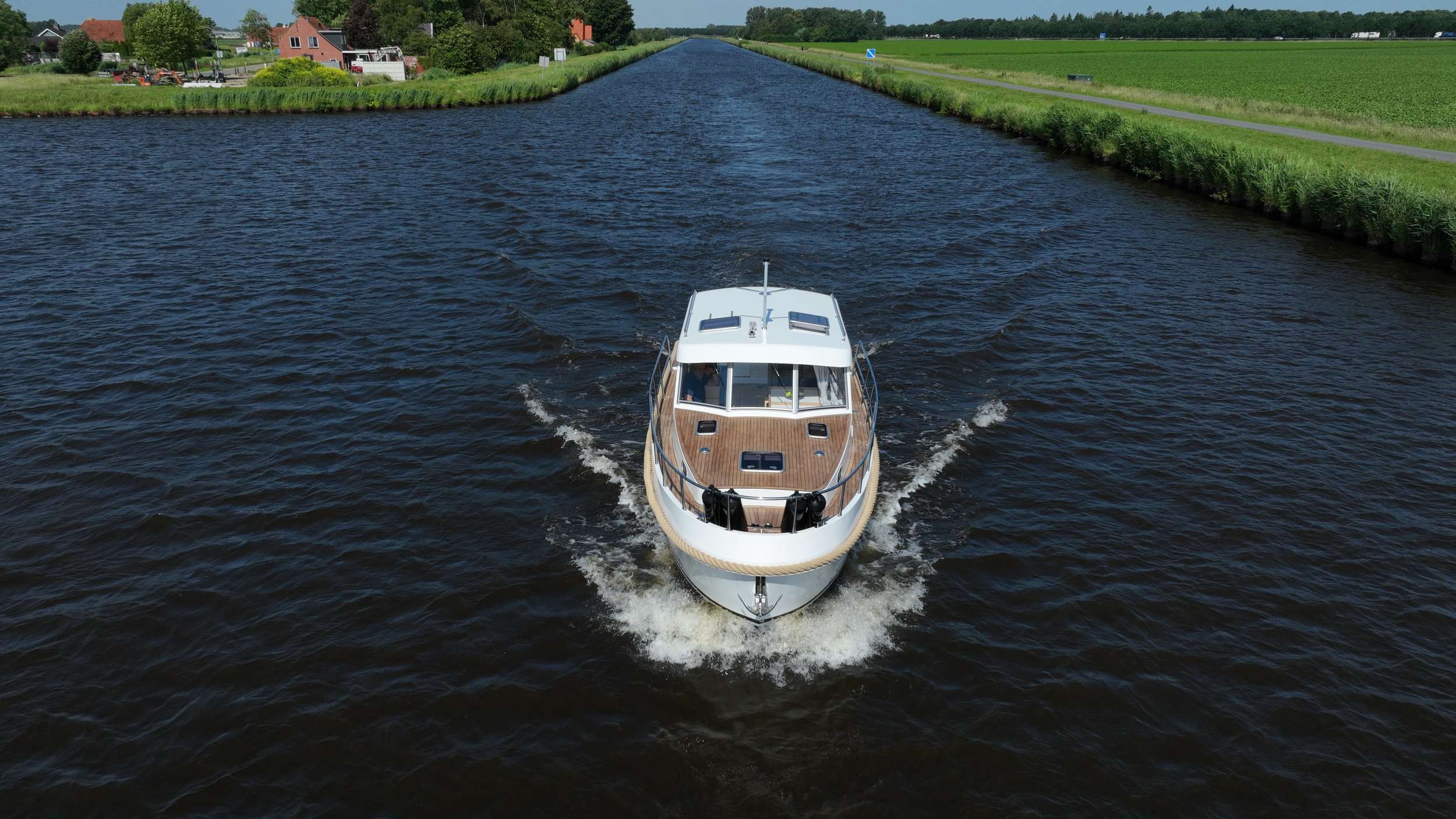 Scandinavia 950 (DEMO MODEL) — foto 2 van 33
