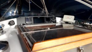 Dehler 370 1982 € 40 — foto 8 van 12