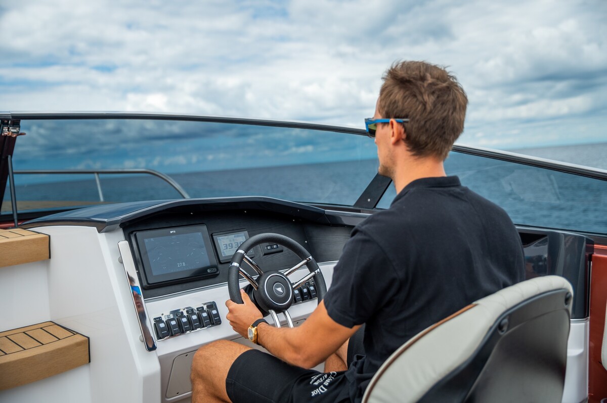 Alfastreet Marine 32 Cabin Sport - Outboard Series — foto 5 van 36