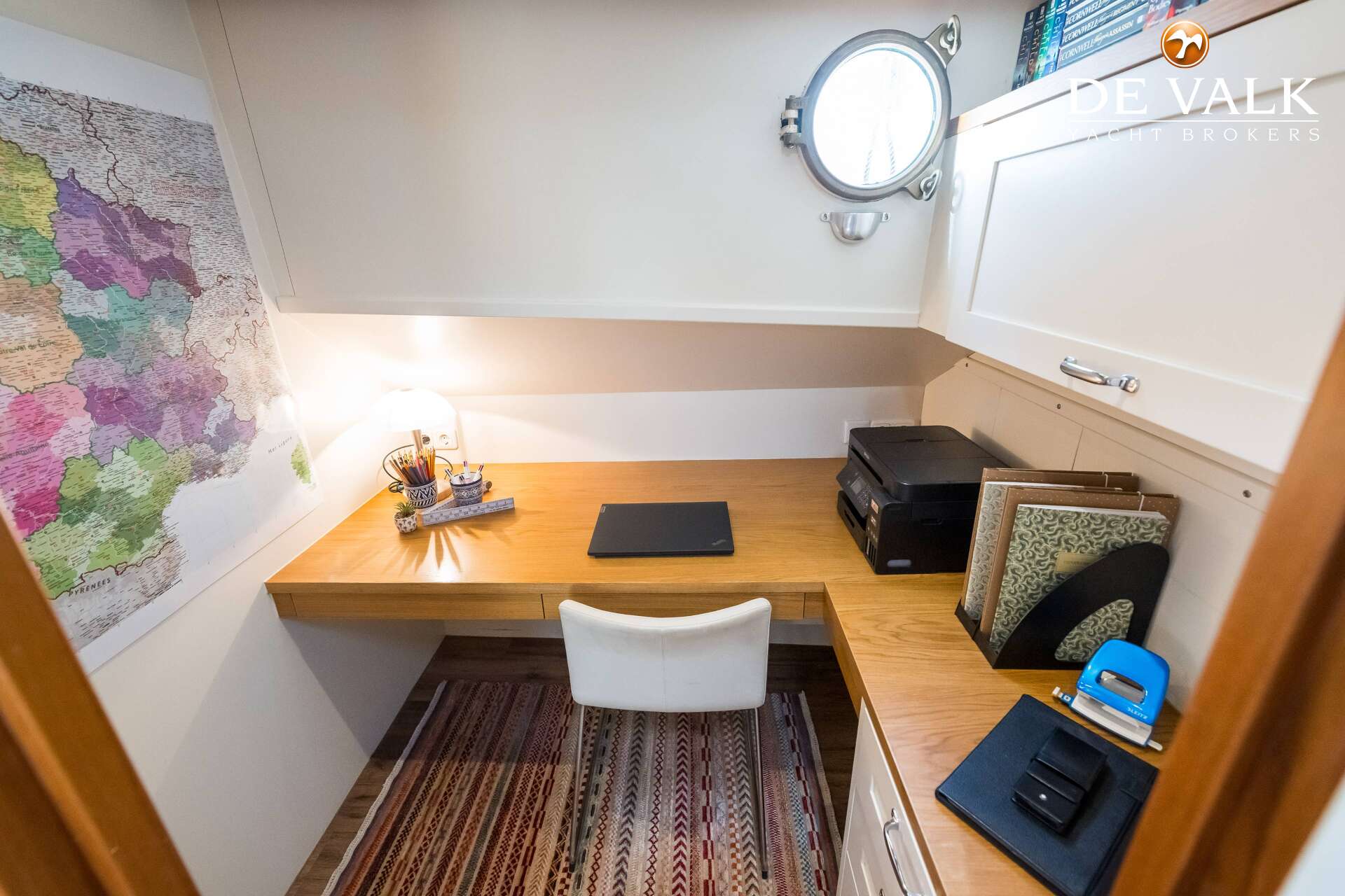 Luxe motor 28M — foto 35 van 44