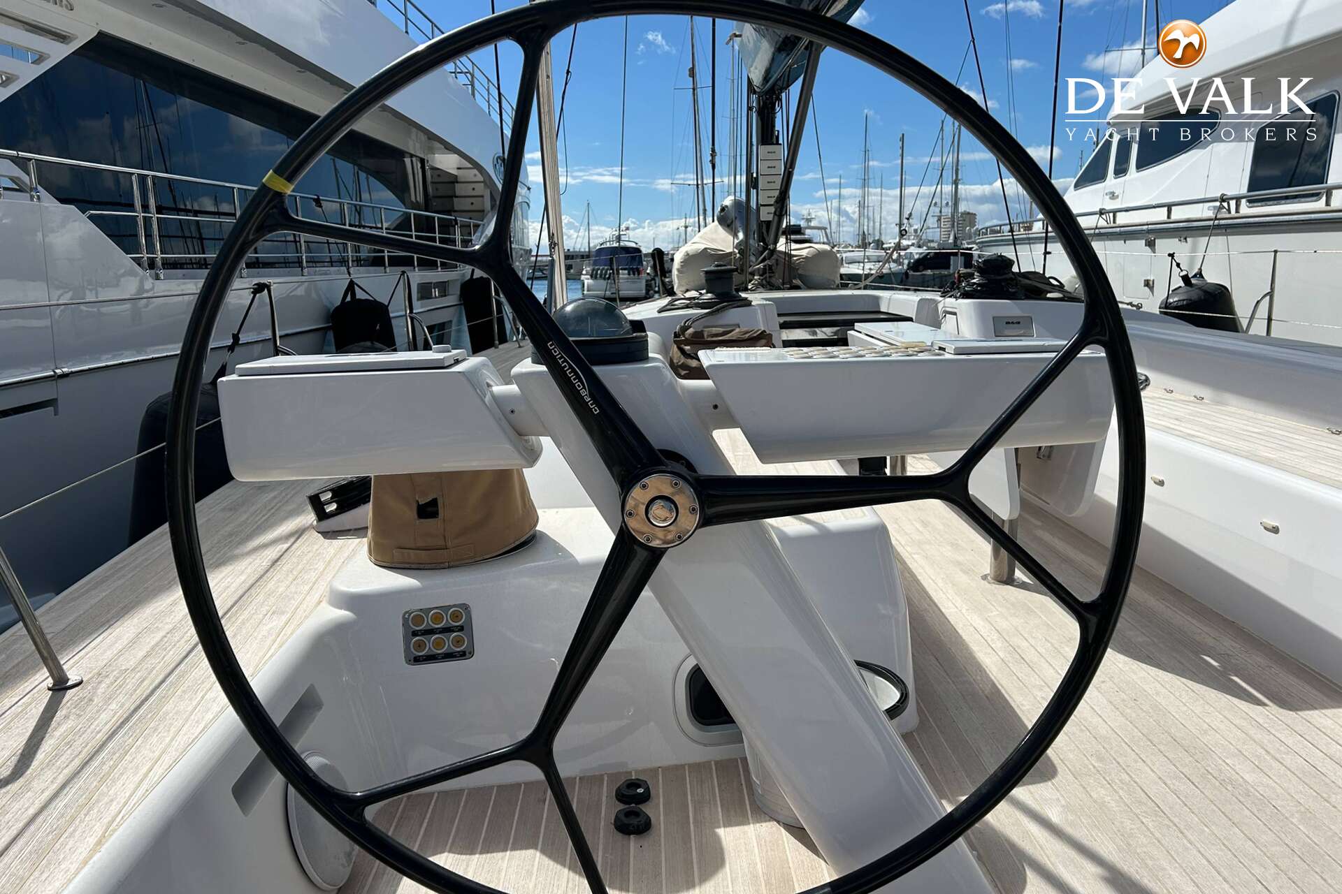Nautor Swan 60 — foto 9 van 29