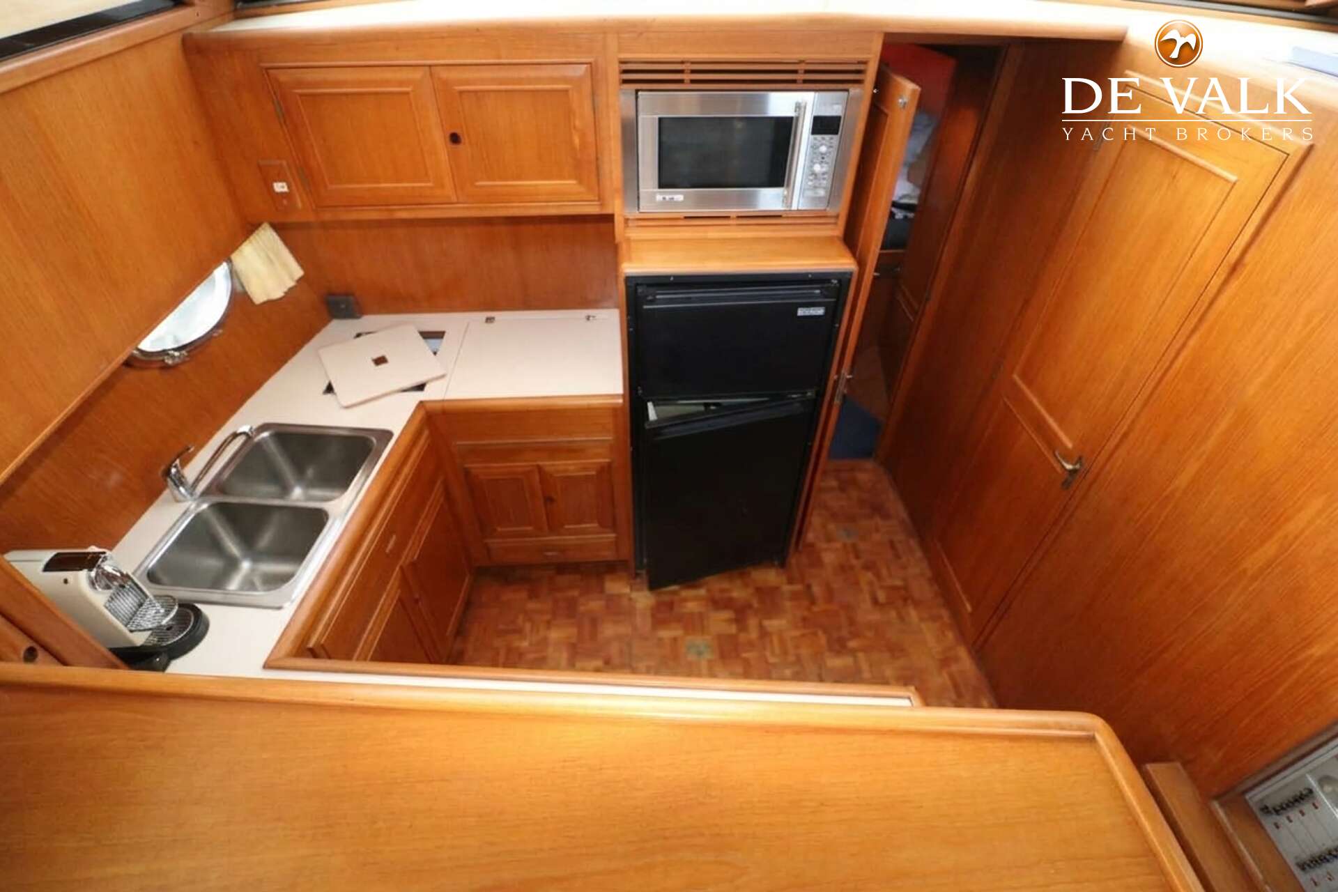 Ocean Alexander 44 Motoryacht — foto 23 van 36