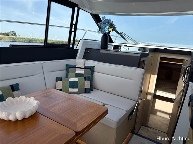 Jeanneau NC37 — foto 7 van 94