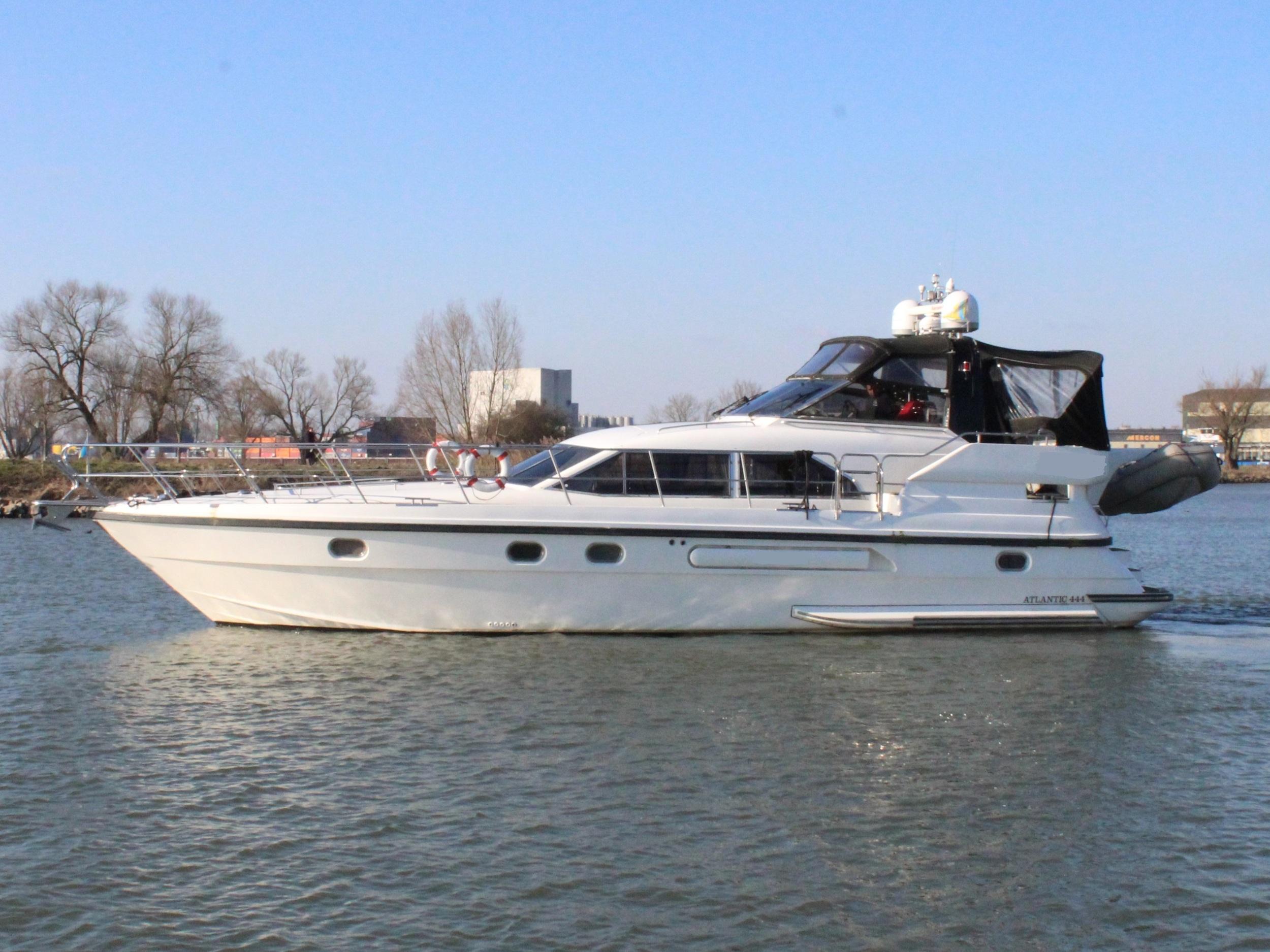 Atlantic444