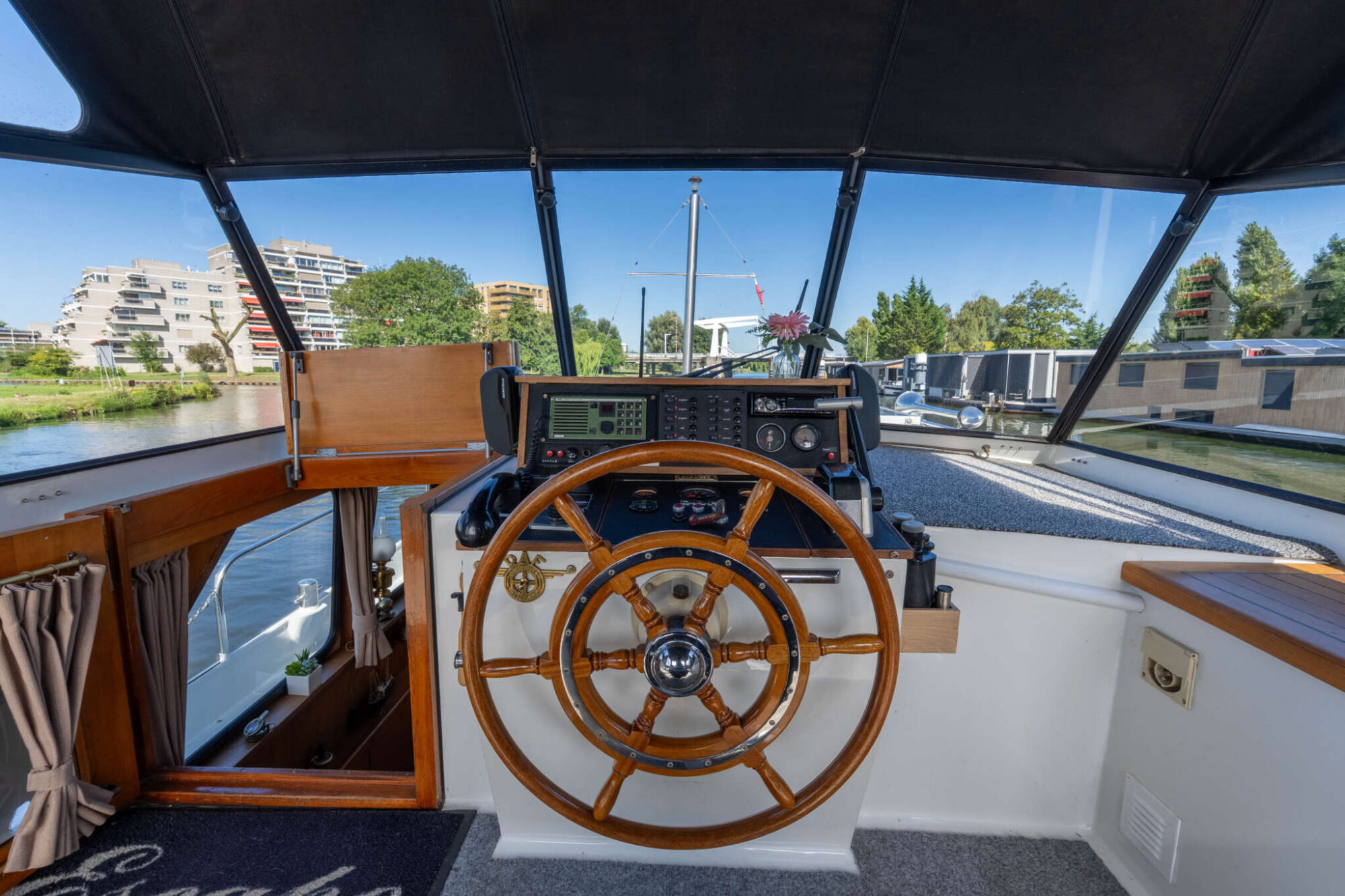 Valkkruiser Content 13.00 AK Cabrio — foto 37 van 46