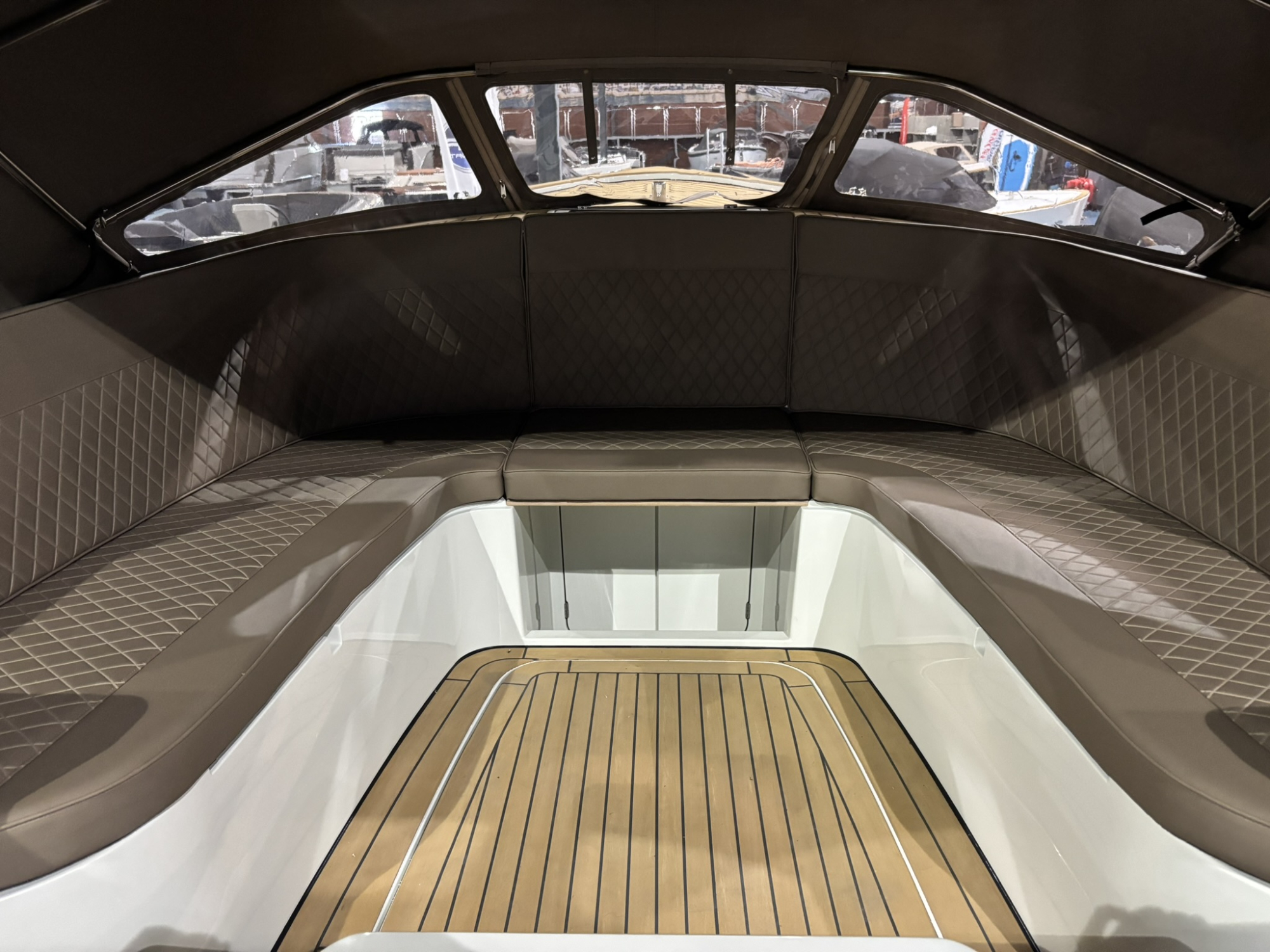 Antaris Seventy5 met Vetus 52 pk in RAL 9002 op voorraad! — foto 11 van 13
